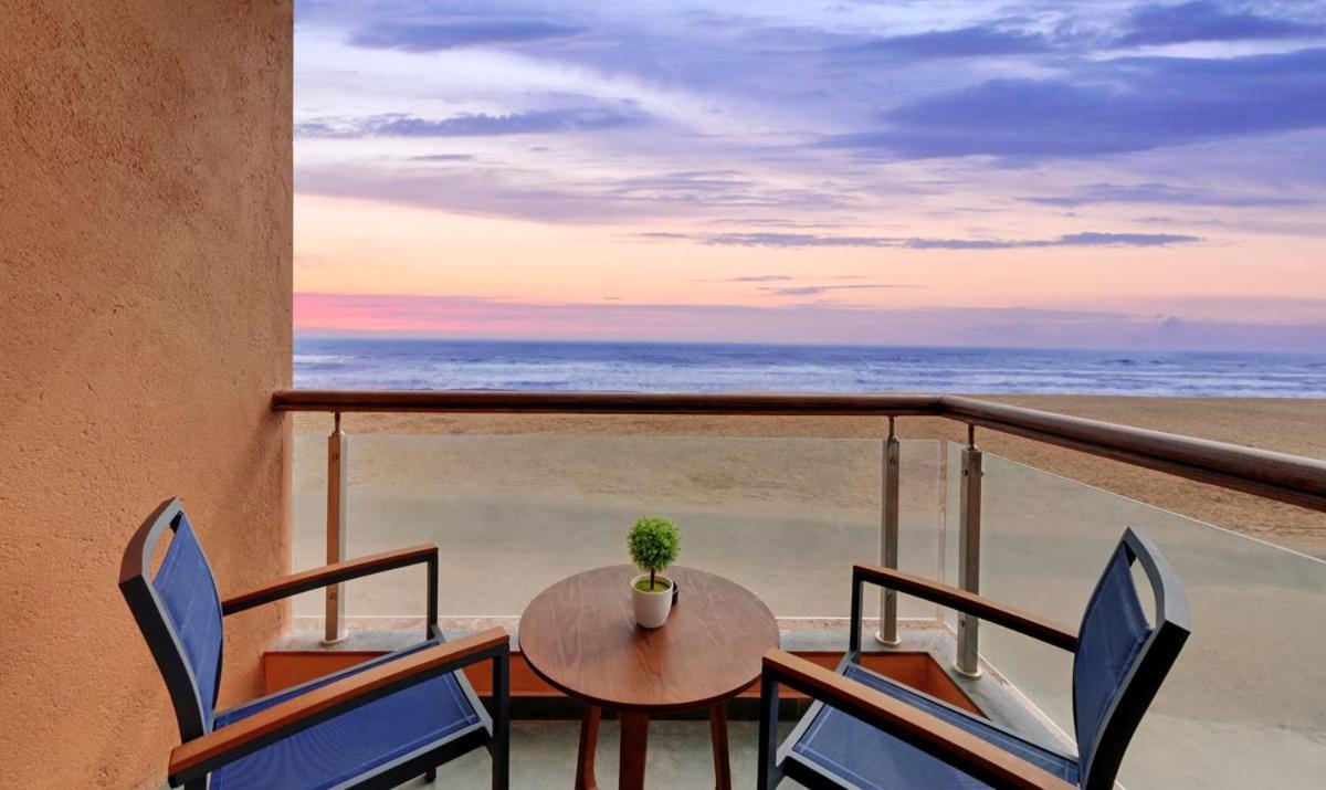 The Fern Leo Beach Resort , Madhavpur Porbandar Luaran gambar