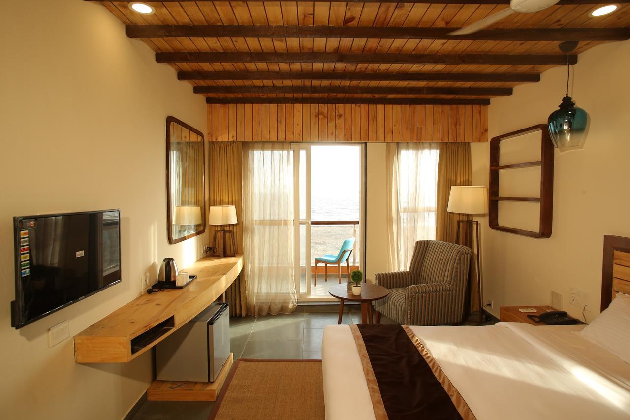 The Fern Leo Beach Resort , Madhavpur Porbandar Luaran gambar